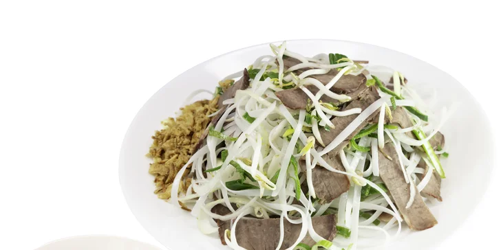 Vietnamské menu pro 1 nebo 2 osoby ve vietnamské tržnici na Olomoucké
