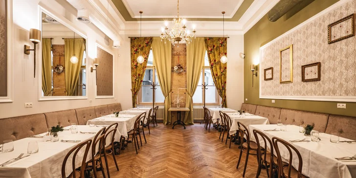 Degustační menu pro dva v Café Graff s možností vinného párování