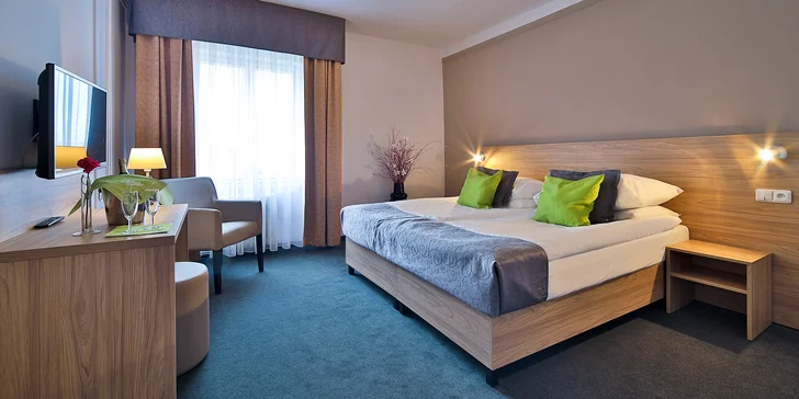 Uprostřed dění: pobyt se snídaní v srdci Prahy, čistý a moderní hotel u Palladia a Obecního domu