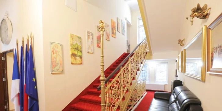Krásy Karlových Varů: pobyt se snídaní v luxusním apartmánu s kuchyňkou
