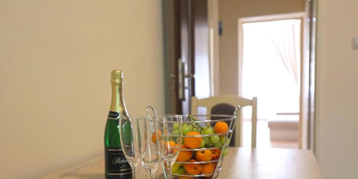 Krásy Karlových Varů: pobyt se snídaní v luxusním apartmánu s kuchyňkou