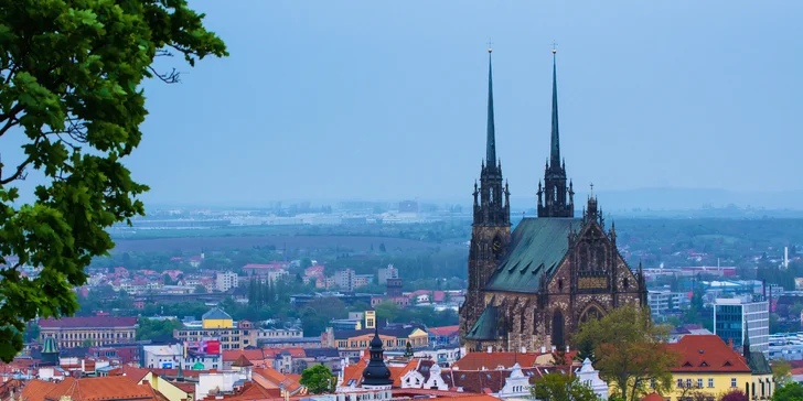 Podzimní dovolená v Brně: pobyt se snídaní nebo polopenzí