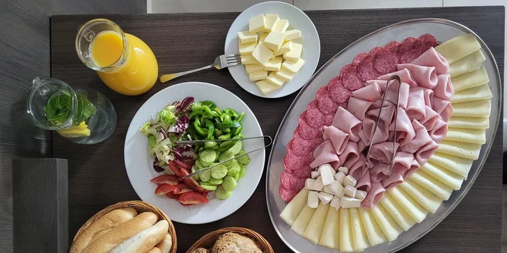 Ty jsou bufetové bufetové nebo servírované (dle obsazenosti penzionu).