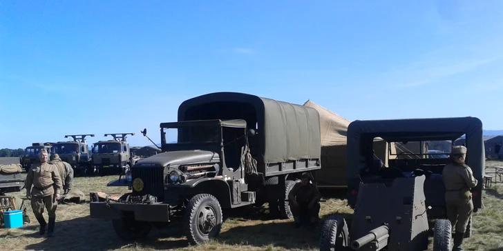 Zážitek jako po vylodění v roce 1944: jízda v historickém vojenském náklaďáku GMC CCKW