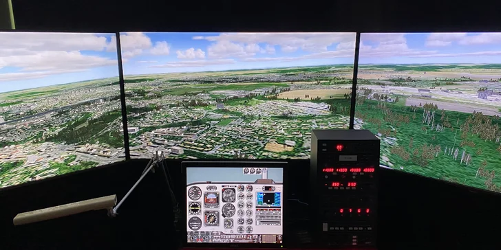 Zkuste si být pilotem: 60 minut řízení letadla se simulátorem Volatus