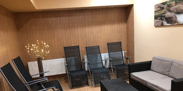 60–120min. privátního wellness v Holešovicích pro dva zamilované: sauny, vířivka a třeba i láhev prosecca