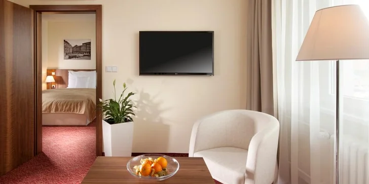Pobyt v Ostravě: kongresový hotel se snídaní či polopenzí a vstupem do wellness