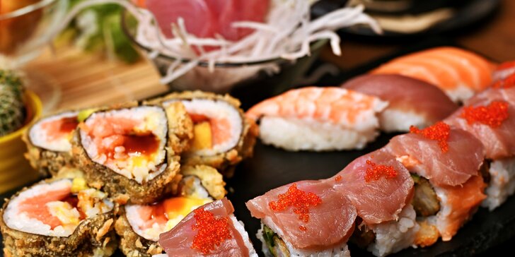 Sushi sety třeba i s wakame, taštičkami či polévkou a závitky