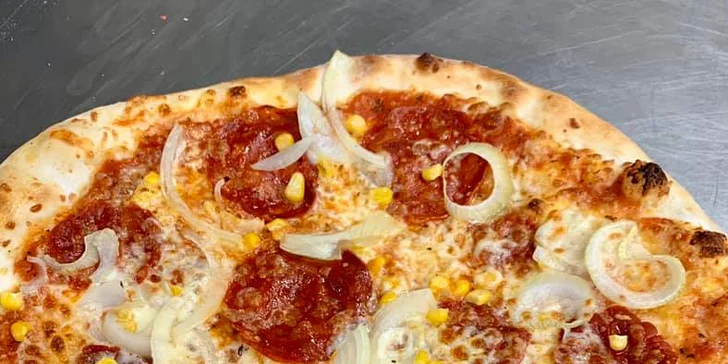 Italská dobrota: 2 pizzy podle výběru z 12 druhů, na místě, na odnos či rozvoz