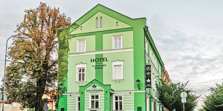 Za krásami Českého ráje: hotel v centru Jičína, polopenze a výlety