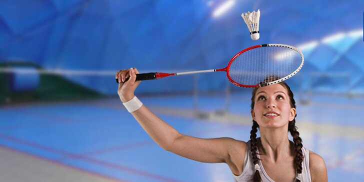 Pět vstupů na badminton či tenis