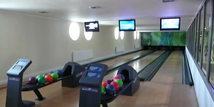 3chodové menu v Archa bowling restaurantu pro dva