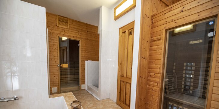 Pobyt pro rodinu či partu až 13 osob na Trojáku: plně vybavené apartmány a vstup do bazénu i sauny