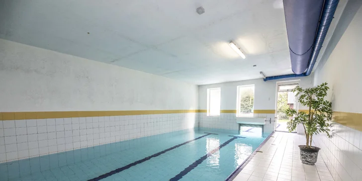 Pobyt pro rodinu či partu na Trojáku: plně vybavené apartmány, bowling i vstup do bazénu