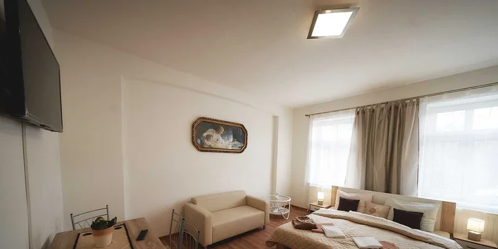 Pohoda v Karlových Varech až v 5 osobách: moderní apartmány s kuchyňkou
