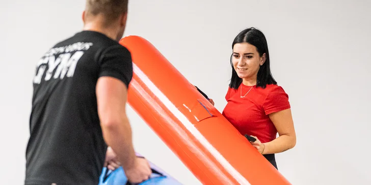 Hodina v Jump Academy Brno: trampolíny, ninja dráha, parkour zóna, obří bazén s houbičkami a 9D kino