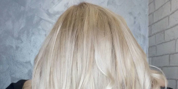Kompletní kadeřnické balíčky: střih i s barvením nebo brazilský keratin