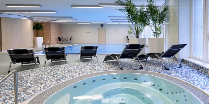 Pobyt v Ostravě: kongresový hotel se snídaní či polopenzí a vstupem do wellness