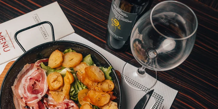 Menu v italské restauraci: krevety s rukolou i pancetta na balsamikovém octu