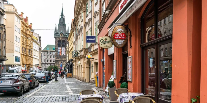 Pravá italská pizza nebo pasta blízko Václavského nám.: jídlo podle výběru pro 1 nebo 2 osoby