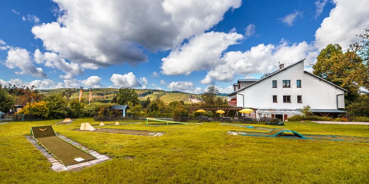 Plně vybavené apartmány až pro 5 os. na lyžařském svahu na Trojáku
