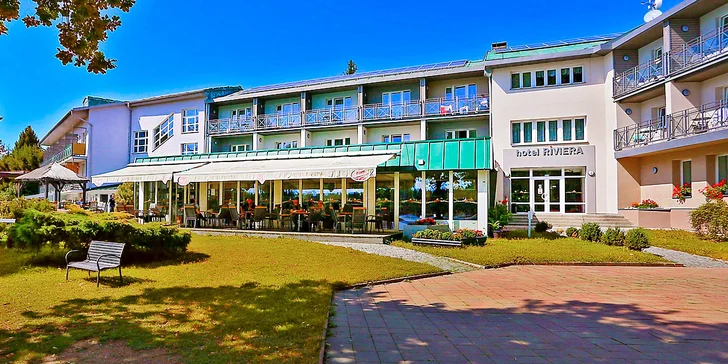 Podzim a zima na Karlovarsku: hotel u jezera, bazén s vířivkou a polopenze
