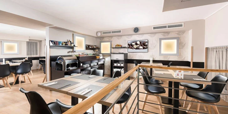 Objevujte krásy Budapešti: 4* butikový hotel v centru, snídaně, volný vstup do sauny, děti zdarma do 12,9 let