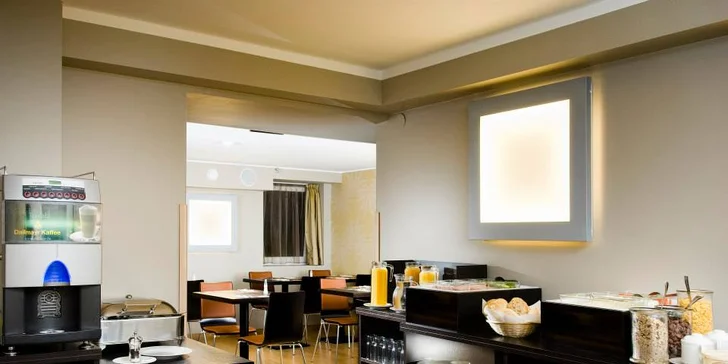 Objevujte krásy Budapešti: 4* butikový hotel v centru, snídaně, volný vstup do sauny, děti zdarma do 12,9 let