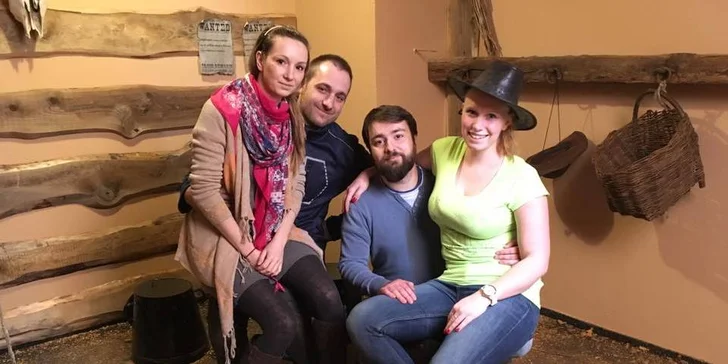 Hry splňují přísná bezpečnostní kritéria. Navíc je místnost vybavena nouzovým klíčem pro případ potřeby okamžitého úniku.