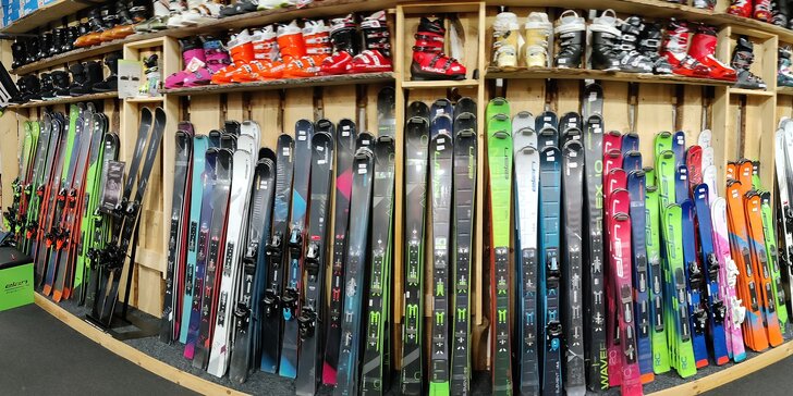Až zima zavolá: malý i velký servis lyží a snowboardu