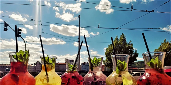 1 či 2 hlavní chody dle výběru z italské rodinné restaurace: salát, těstoviny, pizza i noky a risotta