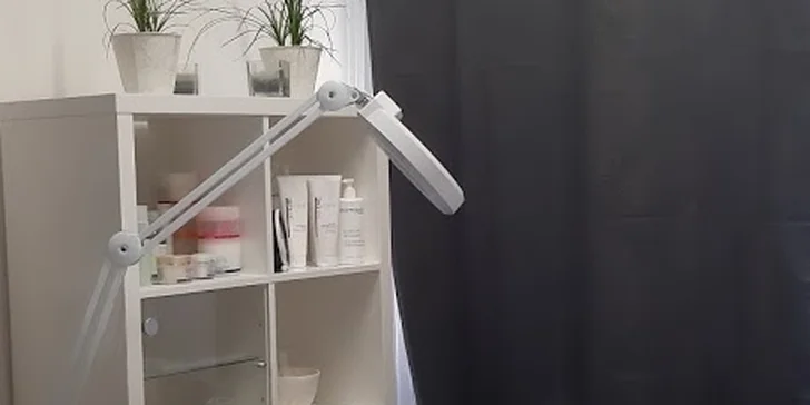 Přirozeně krásný vzhled: barvení obočí a jeho laminace