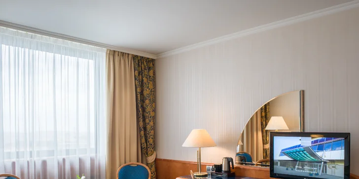 Pobyt ve 4* hotelu Panorama se snídaněmi a vstupem do wellness