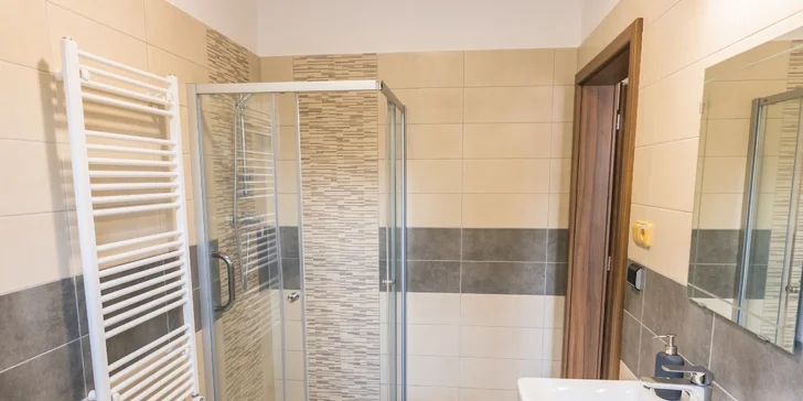 Nocleh v rodinném penzionu, snídaně i privátní sauna a vířivka pouhých 300 metrů od zámku Lednice
