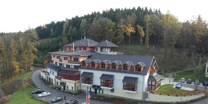Odpočinek v Orlických horách: neomezený wellness, procedury i polopenze