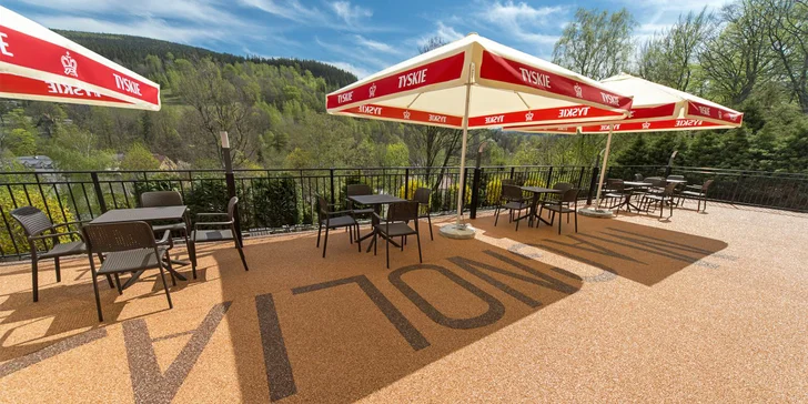 Lázeňské město v polských Jizerkách: hotel s polopenzí a wellness i masáží