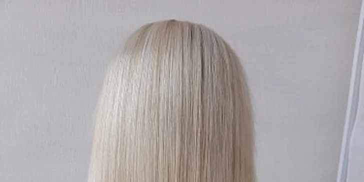 Hloubková péče o vlasy: rekonstrukce, čištění i brazilský keratin