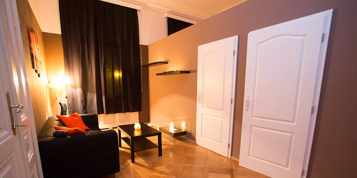 Masáž ve studiu Elanor Spa dle Vašeho výběru - klasická, aroma, havajská Lomi Lomi