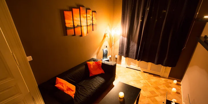 Masáž ve studiu Elanor Spa dle Vašeho výběru - klasická, aroma, havajská Lomi Lomi