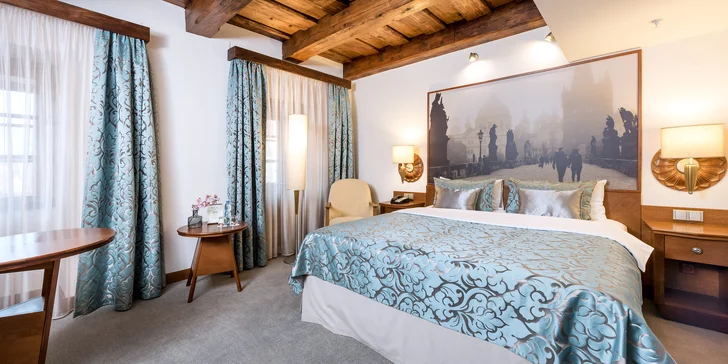 Historický hotel v blízkosti Strahovského kláštera: snídaně i volný vstup do sauny