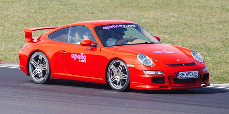 Jízda na okruhu Most v Porsche 911 Carrera GT3: 2 nebo 4 kola i s palivem