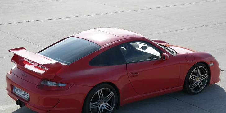 Jízda na okruhu Most v Porsche 911 Carrera GT3: 2 nebo 4 kola i s palivem