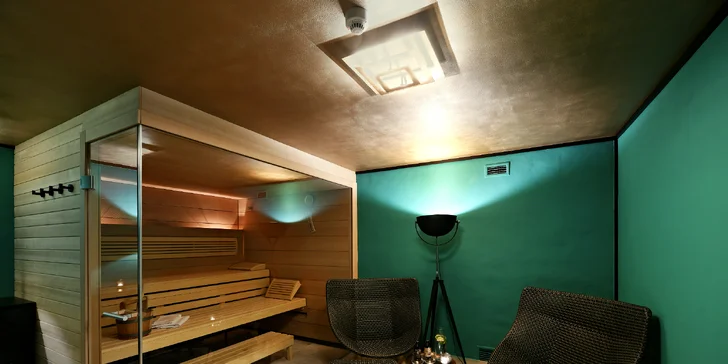 Romantika v 5* hotelu v centru Prahy: menu pro 2 osoby, lahev sektu i privátní spa