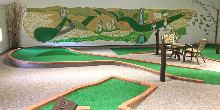 Zábavný adventure minigolf pod střechou: 60 min. hry pro malé i velké