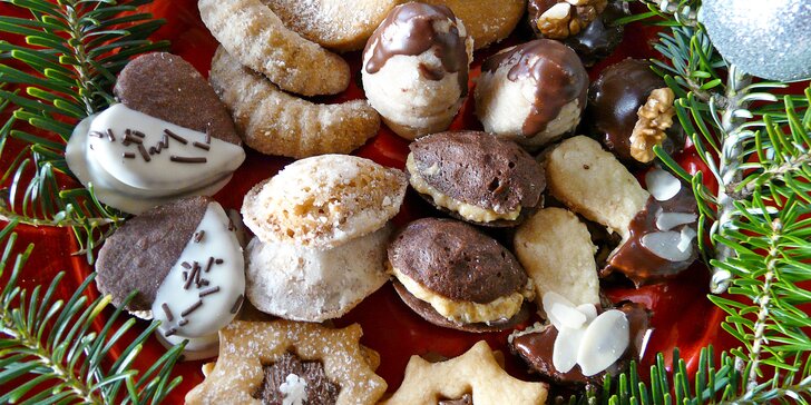 Tradiční vánoční cukroví ze Zvíkova napečené podle receptů našich babiček