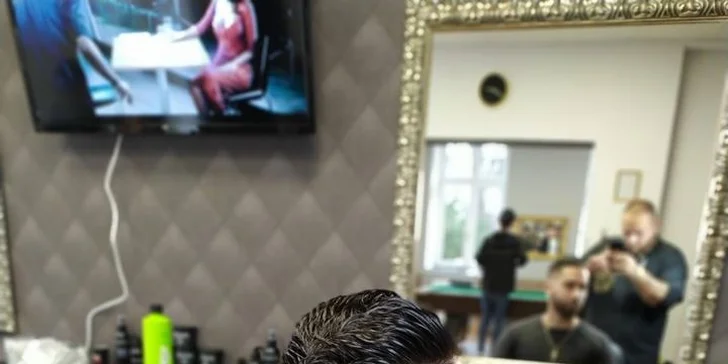 Péče pro chlapy: stříhání vlasů, úprava vousů nebo full servis v barbershopu