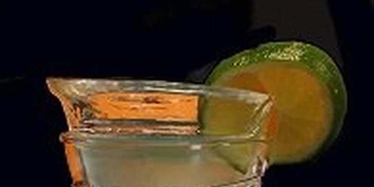 100 Kč za voucher v hodnotě 200 Kč na nákup ledových drinků v baru Maleda. Teplé barvy i vynikající chuť nápojů podávána v jedinečném stylu. Mrazivá sleva 50%.