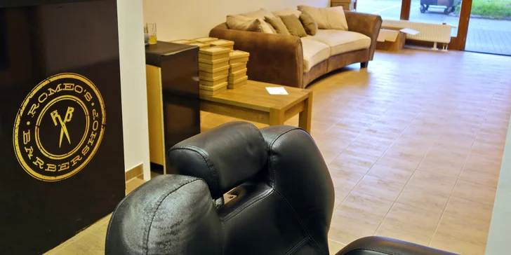 Péče pro chlapy: stříhání vlasů, úprava vousů nebo full servis v barbershopu