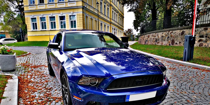 15–50 min. za volantem fára dle výběru i dechberoucí profi svezení s instruktorem: Dodge, Camaro, Mustang