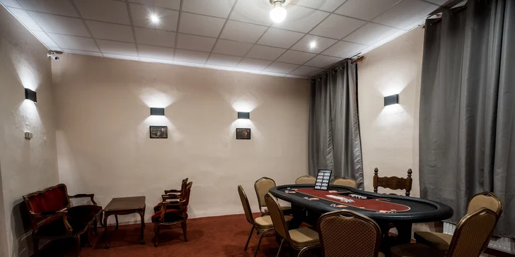 Loupež v casinu: Propracovaná únikovka pro 4 osoby